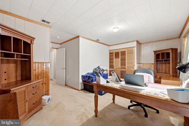 227 FRAZER DR, Purcellville, VA 20132
