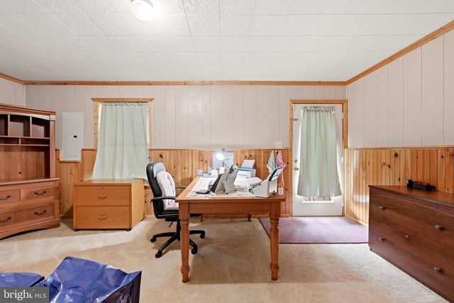 227 FRAZER DR, Purcellville, VA 20132