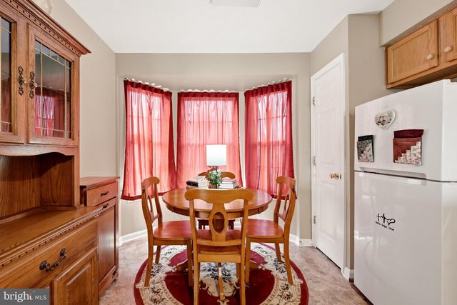 227 FRAZER DR, Purcellville, VA 20132
