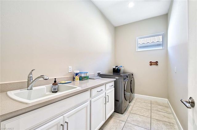 8250 Promoso CT, Naples, FL 34114