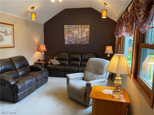 2006 Campus Road, South Euclid, OH 44121