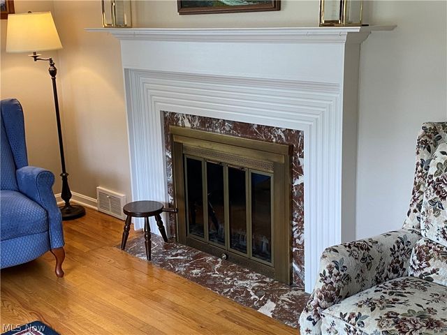 2006 Campus Road, South Euclid, OH 44121