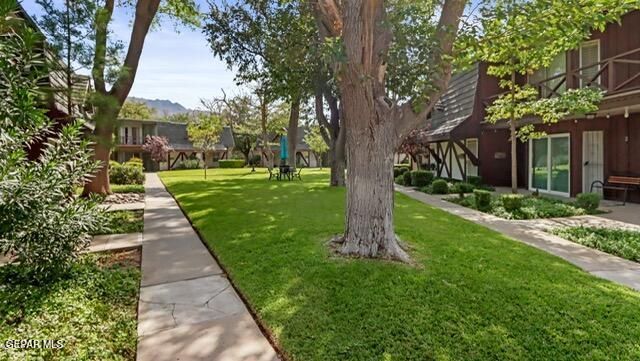 350 Thunderbird Drive 71, El Paso, TX 79912