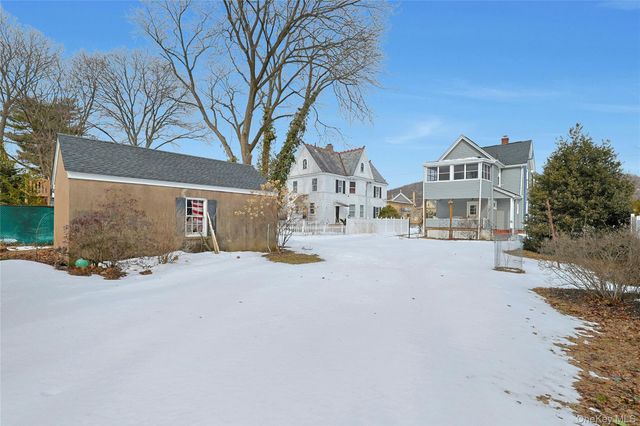 9 Clinton Place, Suffern, NY 10901