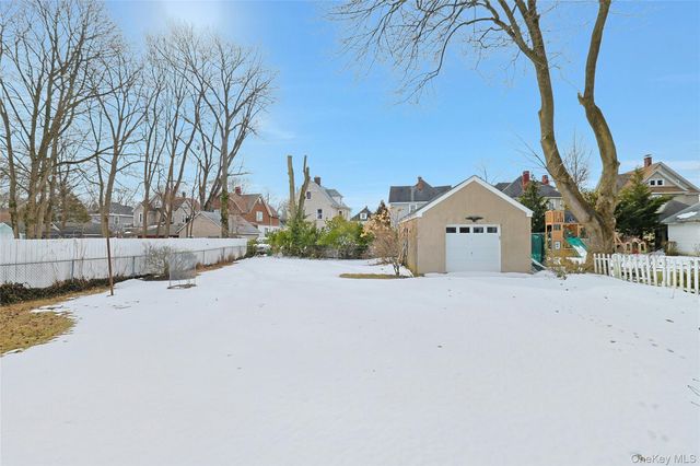 9 Clinton Place, Suffern, NY 10901