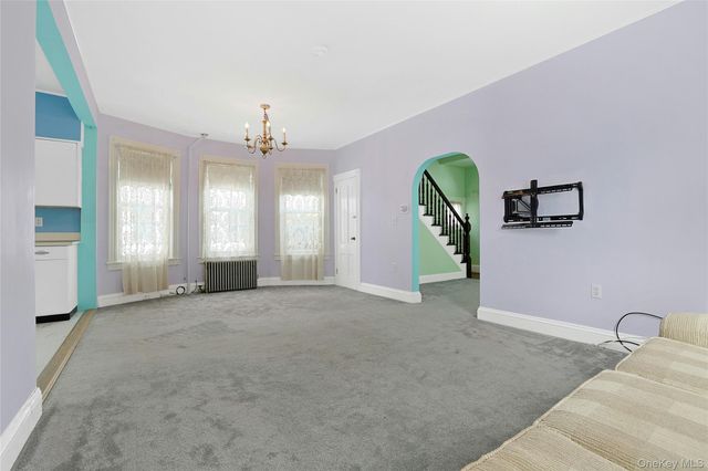 9 Clinton Place, Suffern, NY 10901