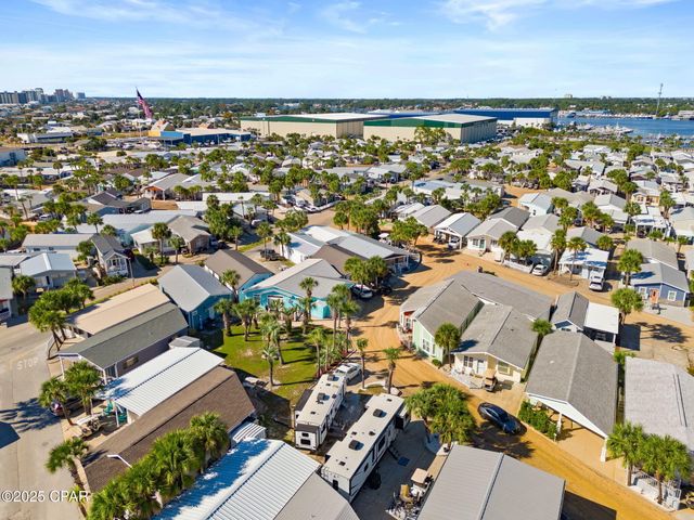 207 Squid Lane, Panama City Beach, FL 32408