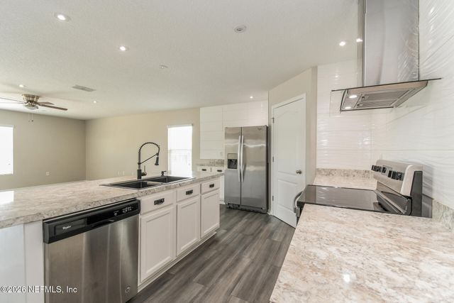 6902 LANGFORD Street, Jacksonville, FL 32219