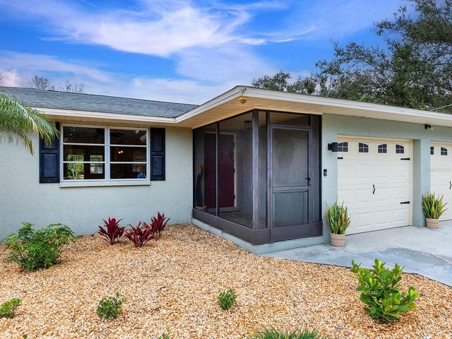 1216 SUNSET AVENUE, Nokomis, FL 34275