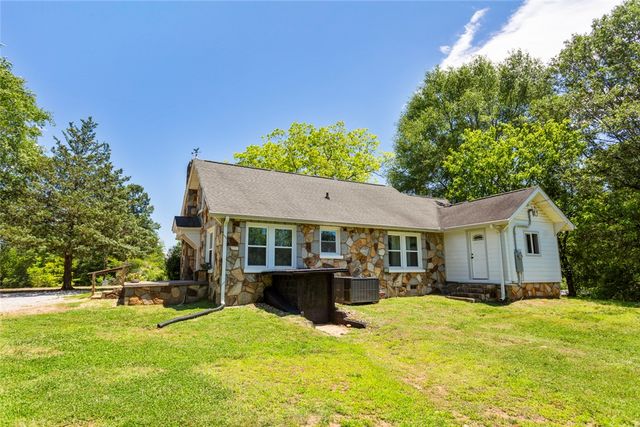 2549 Six Mile Highway, Central, SC 29630