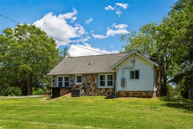2549 Six Mile Highway, Central, SC 29630