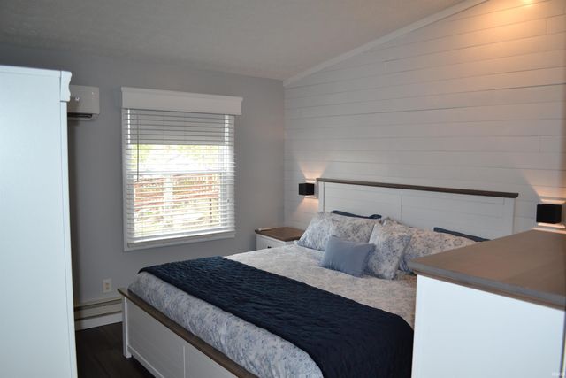 10922 N Lower Lake Shore Drive, Monticello, IN 47960