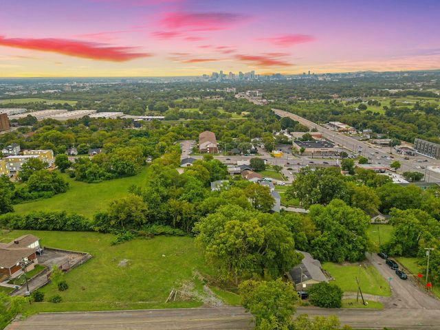 3214 Resha Ln, Nashville, TN 37218