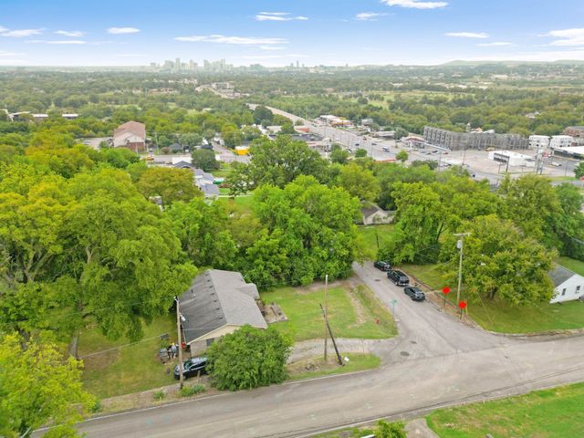 3214 Resha Ln, Nashville, TN 37218
