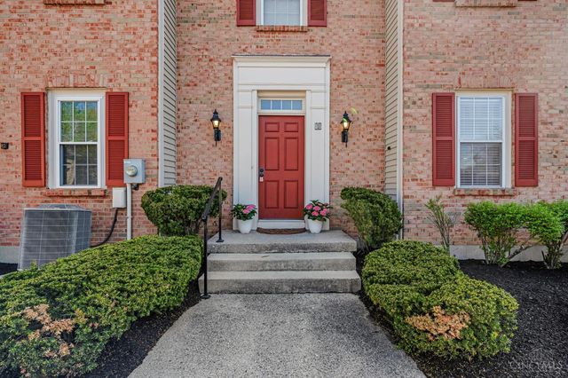 11 Devon Court, Fairfield, OH 45014