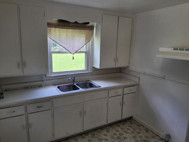 4935 Fralin RD, Roanoke, VA 24012