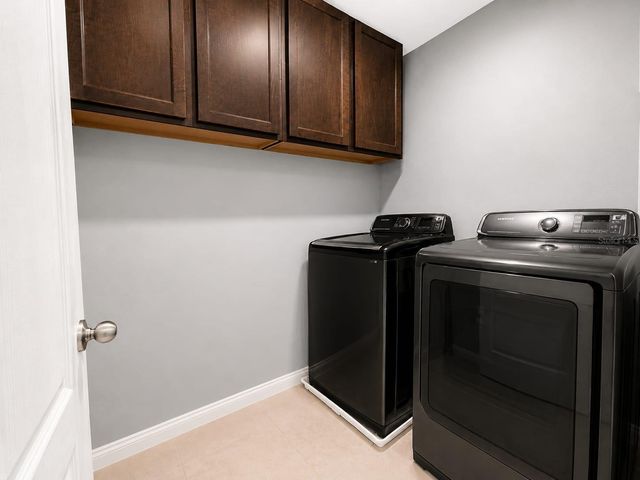 172 LAZIO CIRCLE, Debary, FL 32713