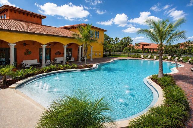 172 LAZIO CIRCLE, Debary, FL 32713