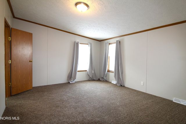 715 S Holland Sylvania Road, Lot 19, Toledo, OH 43615