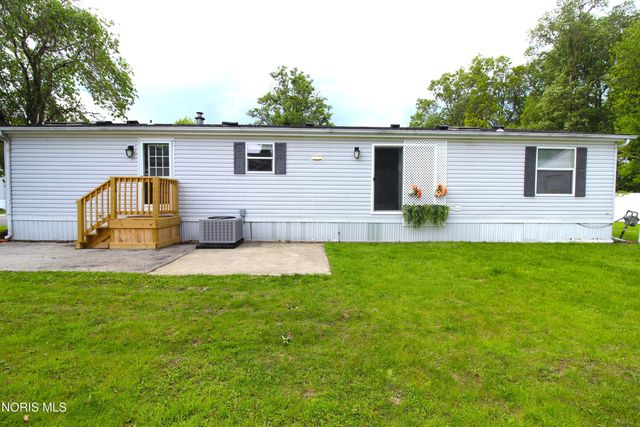 715 S Holland Sylvania Road, Lot 19, Toledo, OH 43615