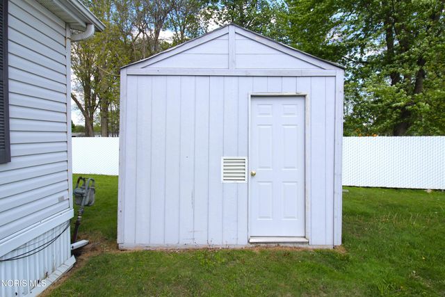 715 S Holland Sylvania Road, Lot 19, Toledo, OH 43615