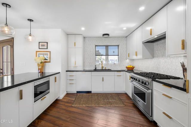 2350 Greencastle Lane, Oxnard, CA 93035