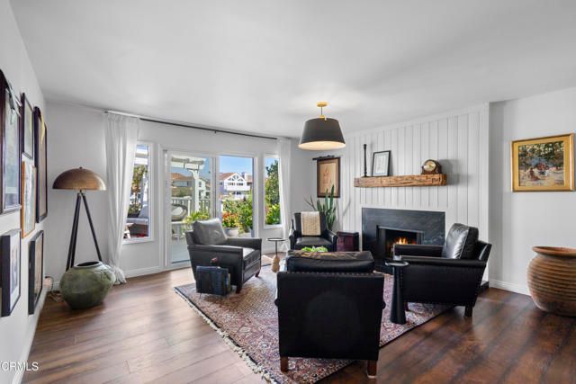 2350 Greencastle Lane, Oxnard, CA 93035