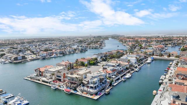 2350 Greencastle Lane, Oxnard, CA 93035