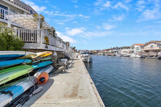 2350 Greencastle Lane, Oxnard, CA 93035