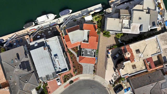 2350 Greencastle Lane, Oxnard, CA 93035