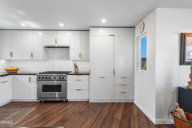 2350 Greencastle Lane, Oxnard, CA 93035