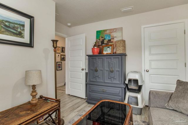 2568 Sutton Place Dr, Cantonment, FL 32533