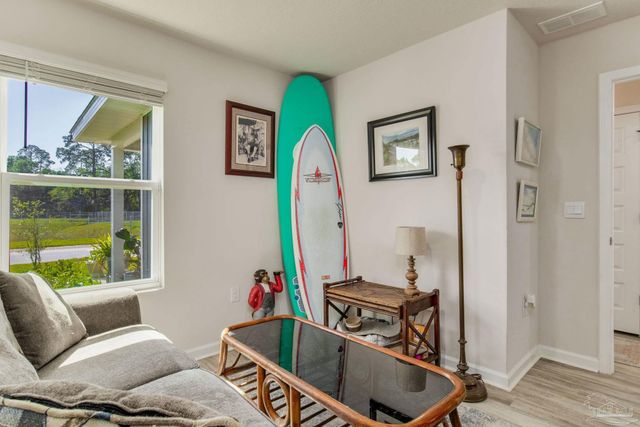 2568 Sutton Place Dr, Cantonment, FL 32533