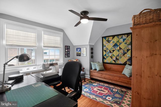 221 N BENT RD, Wyncote, PA 19095