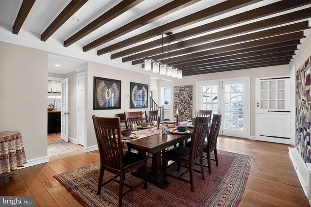 221 N BENT RD, Wyncote, PA 19095