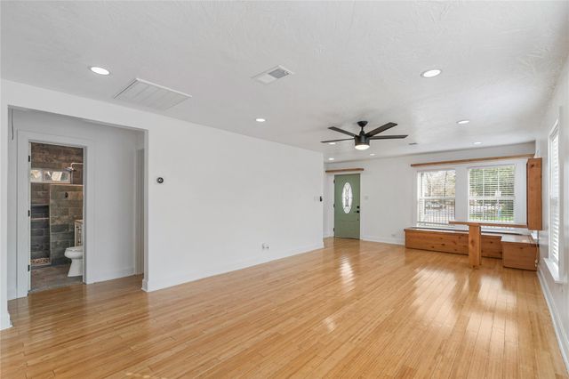 320 Coronado Street A, Houston, TX 77009