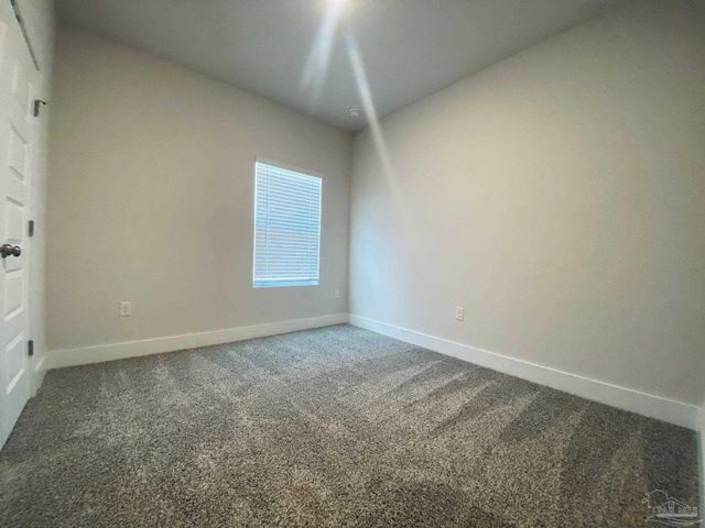 9908 Starling Dr, Pensacola, FL 32506