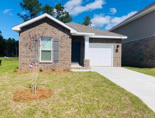 9908 Starling Dr, Pensacola, FL 32506