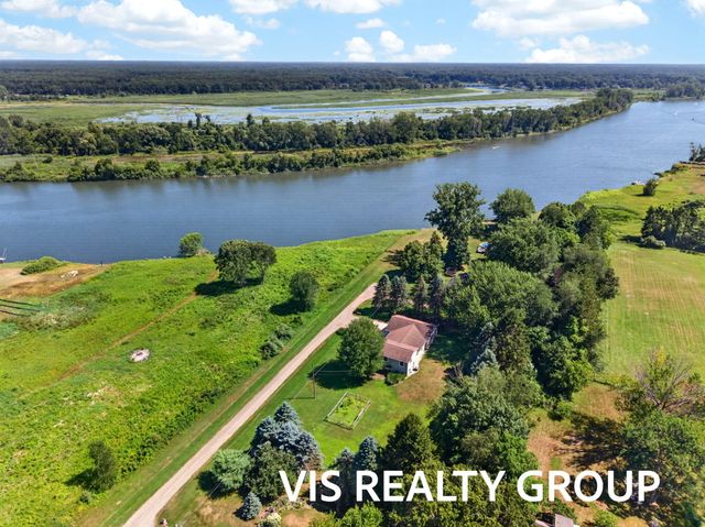 14943 Groenevelt Road, Spring Lake, MI 49456