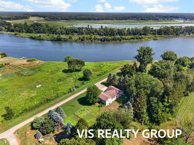 14943 Groenevelt Road, Spring Lake, MI 49456