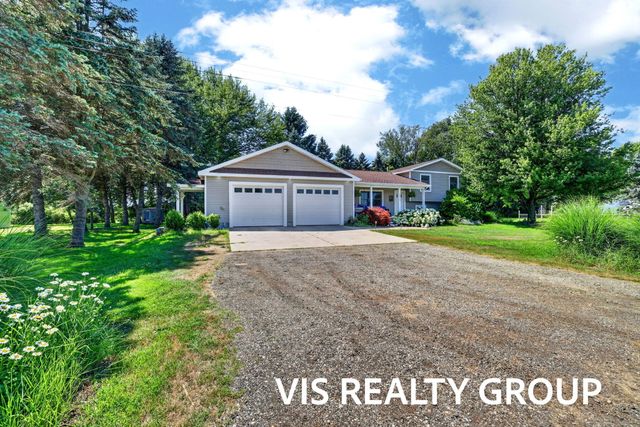 14943 Groenevelt Road, Spring Lake, MI 49456