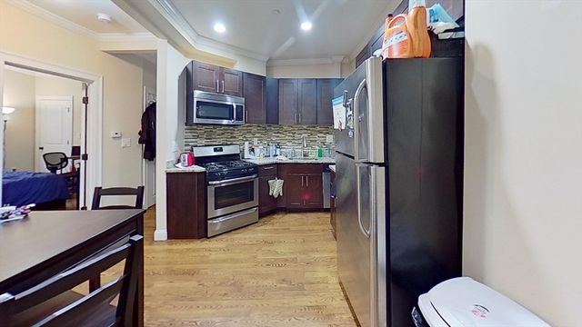 2975 Washington St. 1, Boston, MA 02119