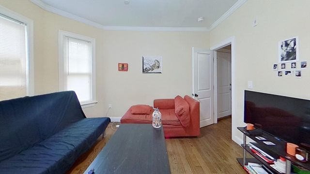 2975 Washington St. 1, Boston, MA 02119