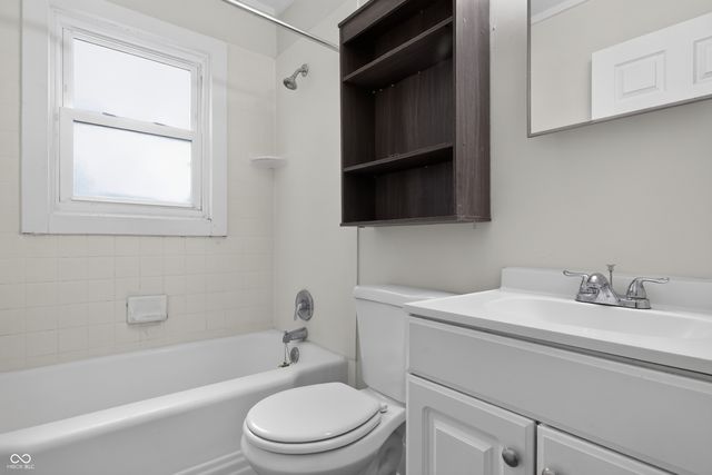 7350 E 46th Street, Indianapolis, IN 46226