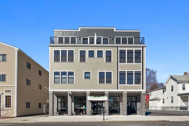 421 High St 203B, Medford, MA 02155