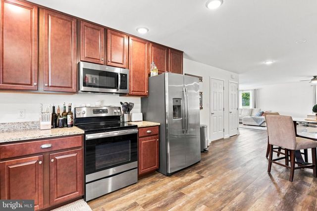 565 STOUFFER AVE, Chambersburg, PA 17201