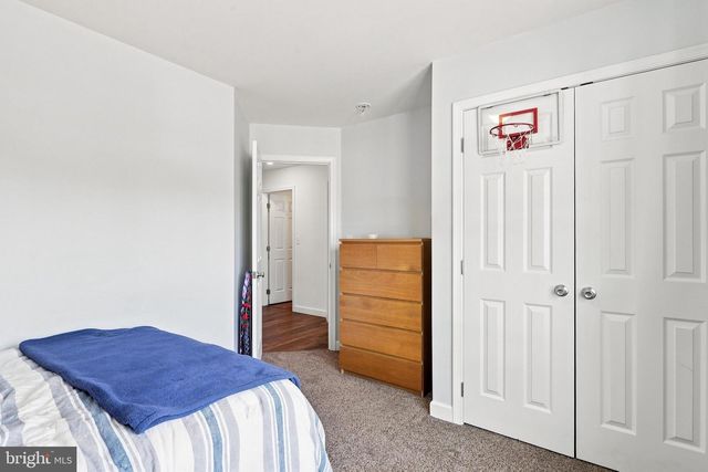 565 STOUFFER AVE, Chambersburg, PA 17201