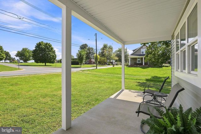 565 STOUFFER AVE, Chambersburg, PA 17201