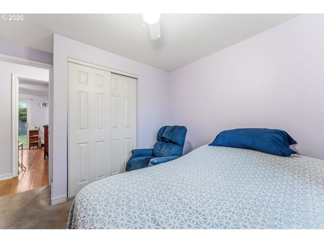 4264 Se CEDAR St, Hillsboro, OR 97123