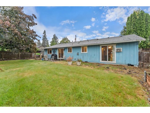 4264 Se CEDAR St, Hillsboro, OR 97123
